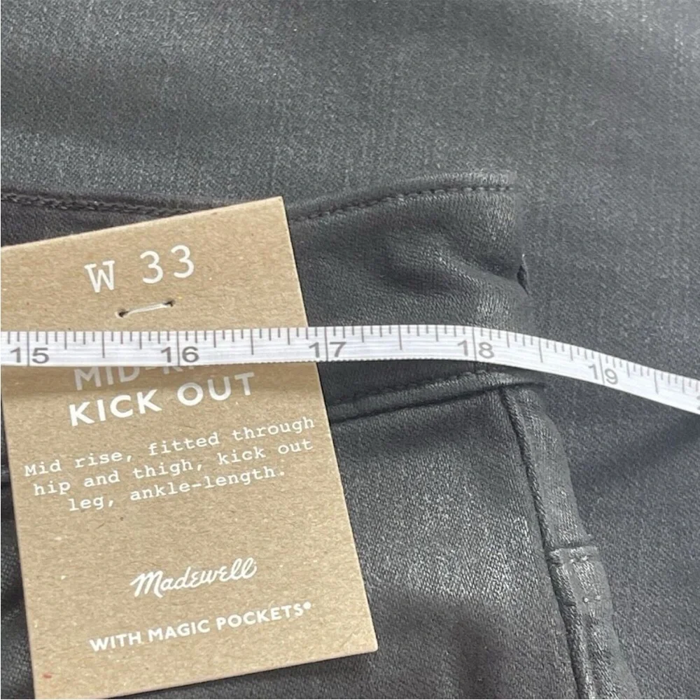 Madewell Mid-Rise Kick Out Jeans - Picture 9 of 12